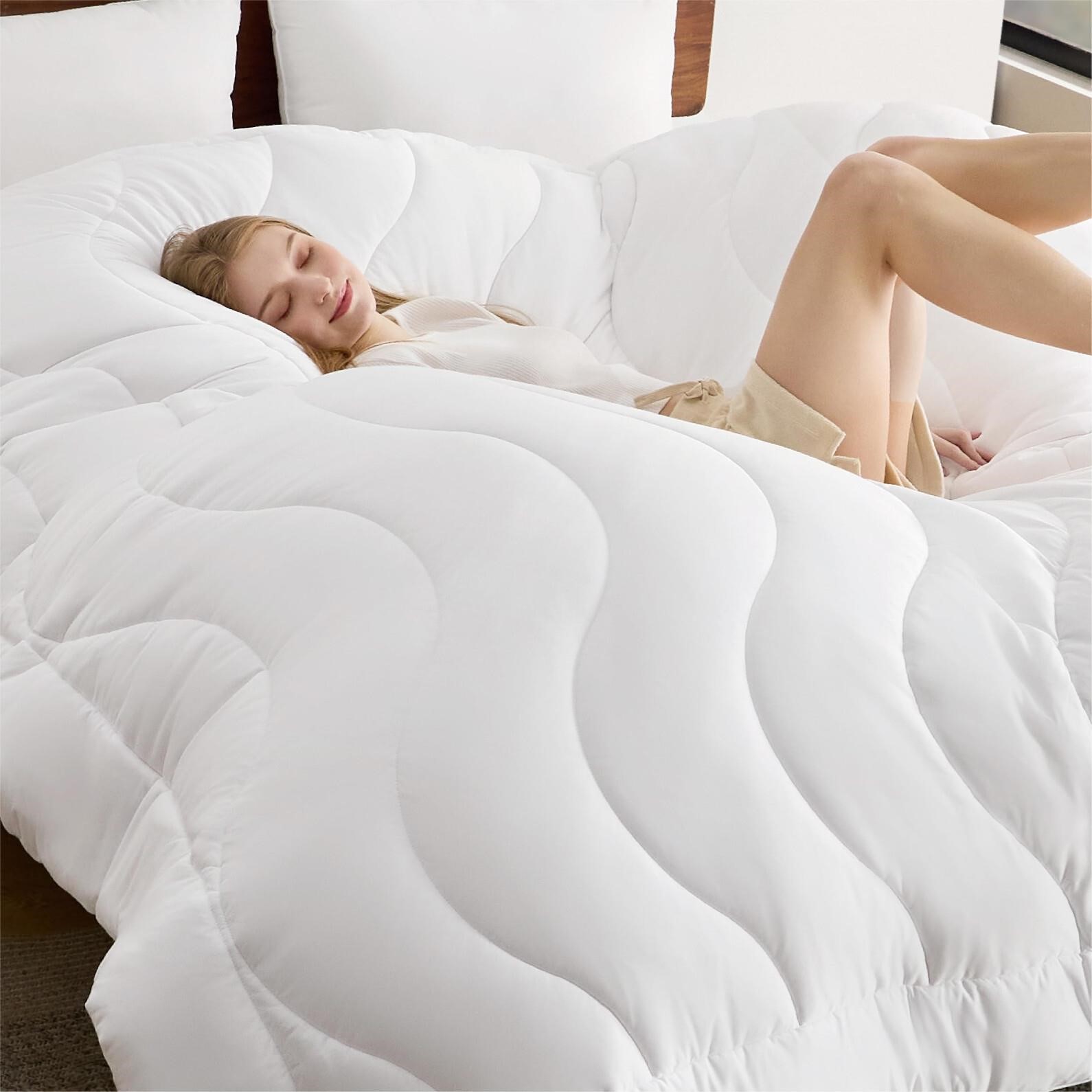 Bedsure Soft Comforter King Size Duvet Insert - Al