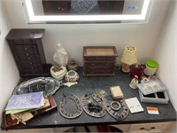 House items and customs jewelry