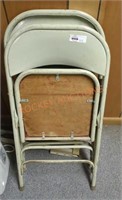 Lot of folding chairs