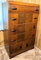 1950s chest of drawers- VG condition