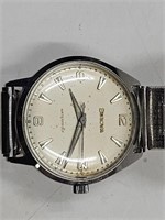 Nice Vintage Bulova Watch Runs, Keeps Time Manual