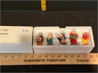 Dept 56 Snow Village Christmas Kids w/Box