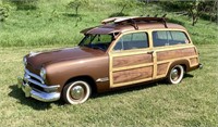 1950 Ford 2-Door Woodie Wagon