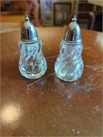 Colony fosteria salt and pepper shaker,  one with