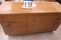 6 Drawer Dresser w/ Mirror 32"T X 54"W X 18"D