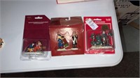 Christmas people figurines