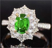 1.2ct natural tsavorite ring in 18K gold