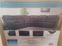 5 Piece - Leather Power Reclining Sectional (In