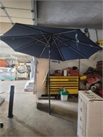 Sunbrella - Blue Umbrella