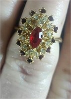 Beautiful red colored costume ring
