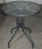 Metal & Glasstop Lawn & Garden Table 23.5"d