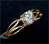 $1705 10K Lab Diamond (0.43Ct, Vs1,F) Ring