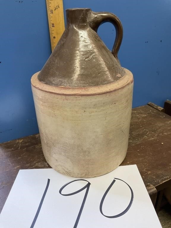 SINGLE HANDLED 1 GALLON STONEWARE JUG