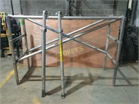 6' 52" Scaffolding Extension w/ 2 Outriggers