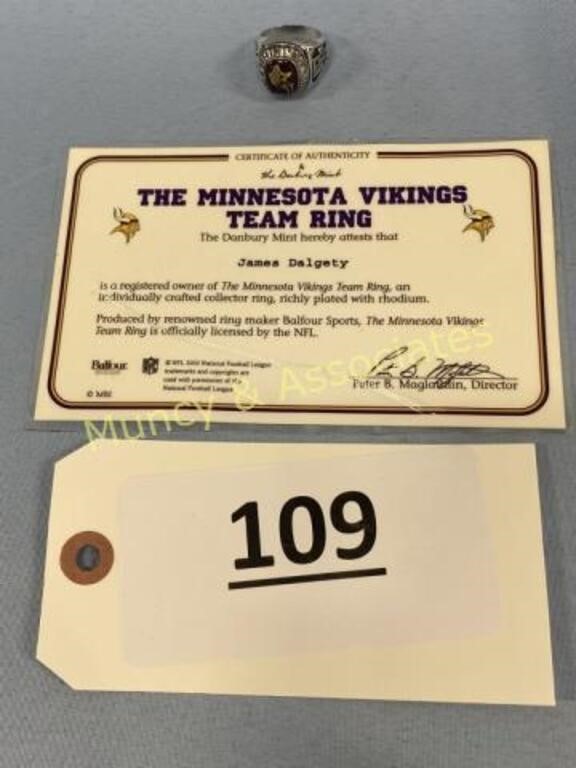 Danbury Mint Minnesota Vikings Team Ring