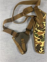 UNCLE MIKES SIDEKICK CAMO CROSS BODY HOLSTER