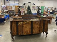 EXCEPTIONAL 19TH CENTURY FORMAL SIDE BOARD