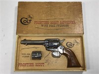 Colt Frontier Scout Single Action 22 Orig Box