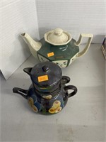 Vintage Lincoln’s home tea pot , vintage stacking