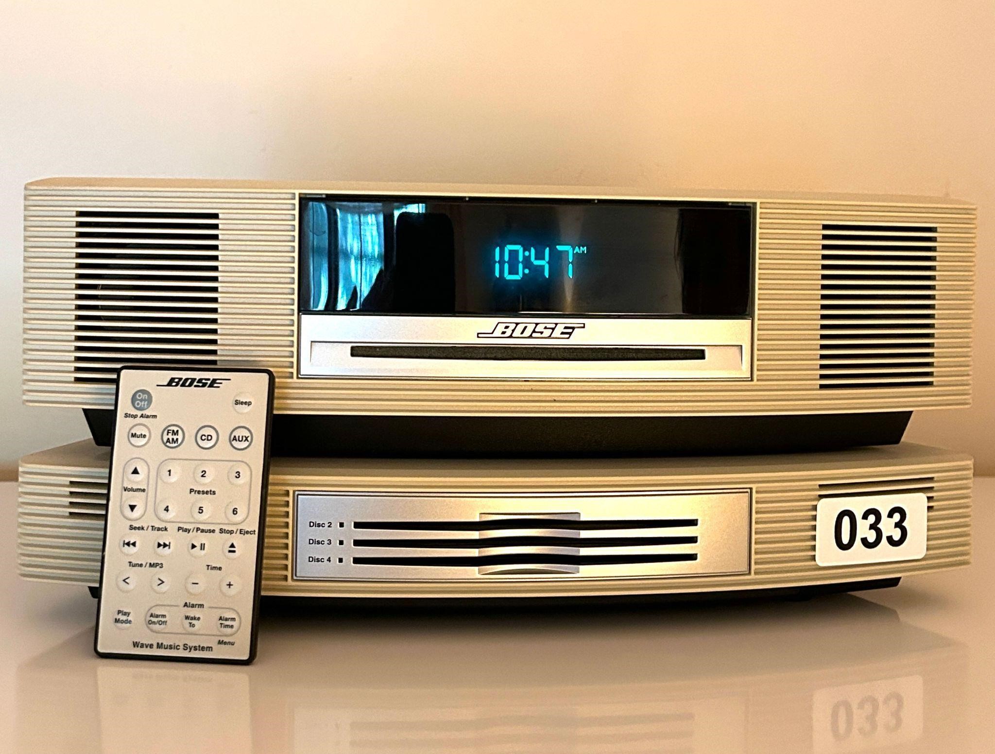 4 Disc Bose CD Radio w Remote