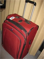 Large American Tourister Pull Luggage