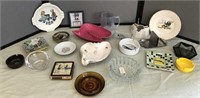 Vintage Ashtrays - Mid-Century Mod and more