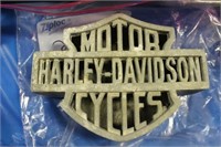 HARLEY-DAVIDSON MOTORCYCLE COVERED CONTAINER