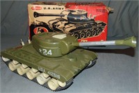 Remco Bulldog Tank. Boxed.