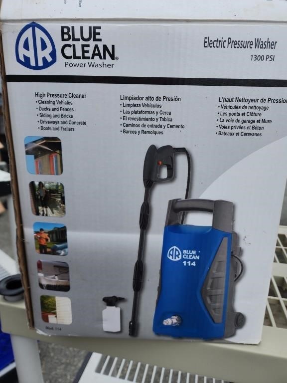 Blue Clean power washer.   Look at the photos for