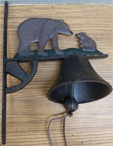 Cast iron bear dinner bell