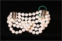 PEARL BRACELET WITH 14KT CLASP