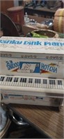Rinky dink piano jewelry box (musical)