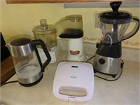 B2B Blender, Cuisinart Chopper, Coffee Warmer,