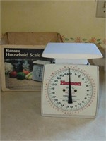 Hanson Household Scale in original box-