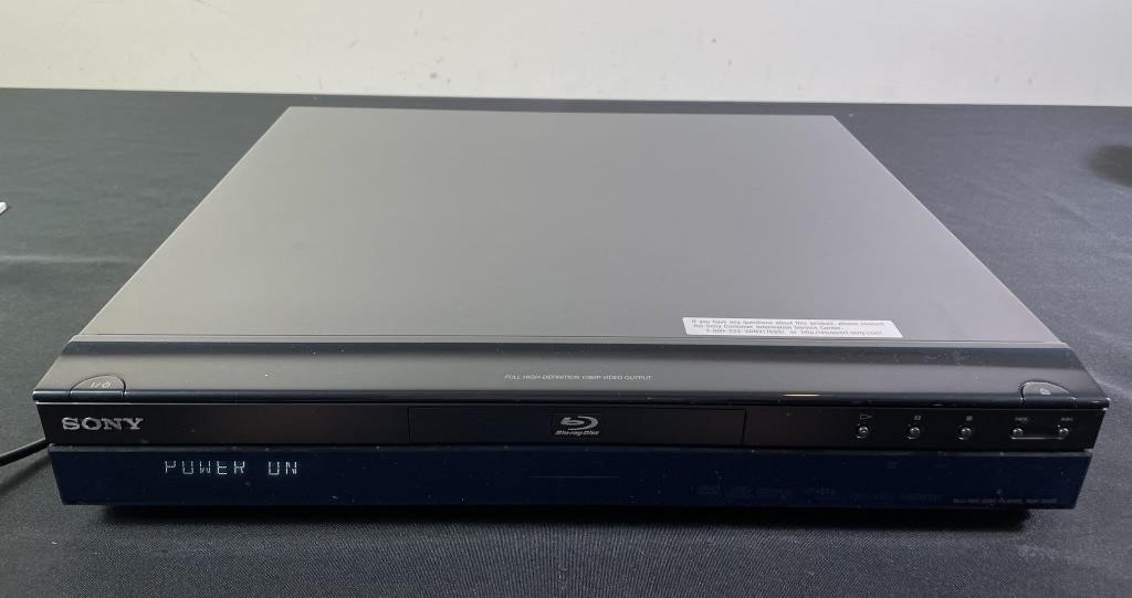 Sony BDP-S300 Blu-Ray Disc Player w/ Remote