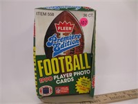 15 packs 1990 Fleer football cards