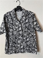 Vintage Femme Black White Floral Button Up Shirt