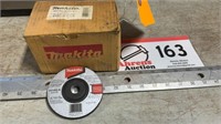Makita 4 x 3/16 by 5/8 grinding wheels