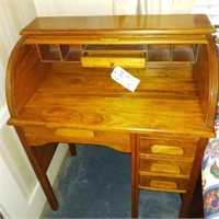 CHILDS ROLL TOP DESK