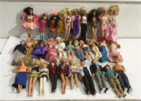 31 pc Lot of Dolls 27 Barbies and 4 Kens K13B