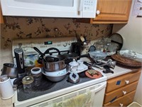 Large Kitchen Clean Out Lot