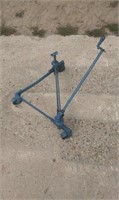 Metal double jack stand on wheels
