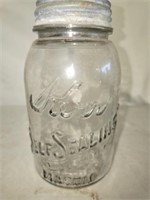 Kerr self sealing mason jar with metal lid