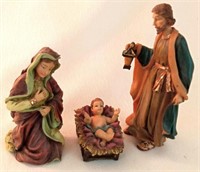 Mary & Joseph with Baby in a Manger Nativity Scene