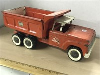 Vintage Li’l Beaver Metal Dump Truck - Made in