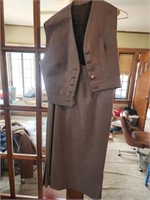 Ladies wool vest and skirt set 
Vintage 
No
