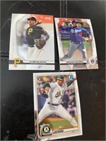 3 BASEBALL CARD LOT KE'BRYAN HAYES & BRUSDAR GRATE