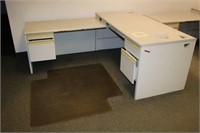 2 Desks w/ wings, 2 Chairs & Floor Mats