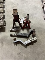 Hitches And Axle Stand
