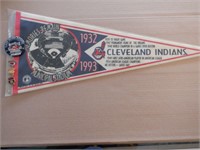 MEL HARDER SIGNED CLEVELAND INDIANS PENNANT